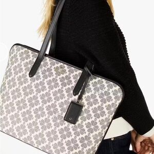 Kate Spade Flower Gray and Cream Clover Tote
